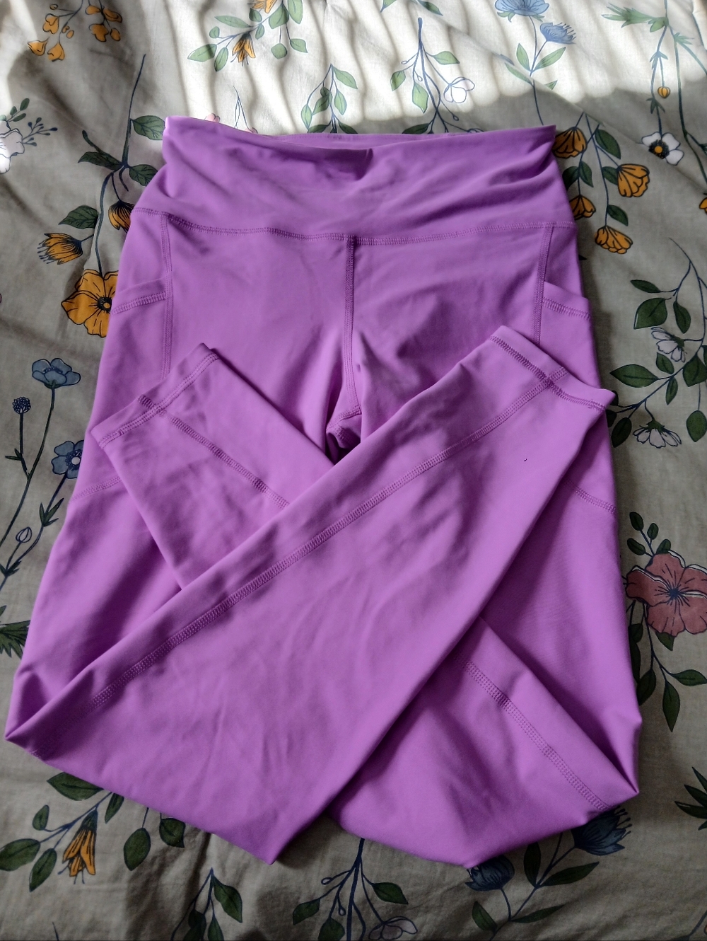 Old Navy Active Powersoft Leggings Bright Orchid NWOT